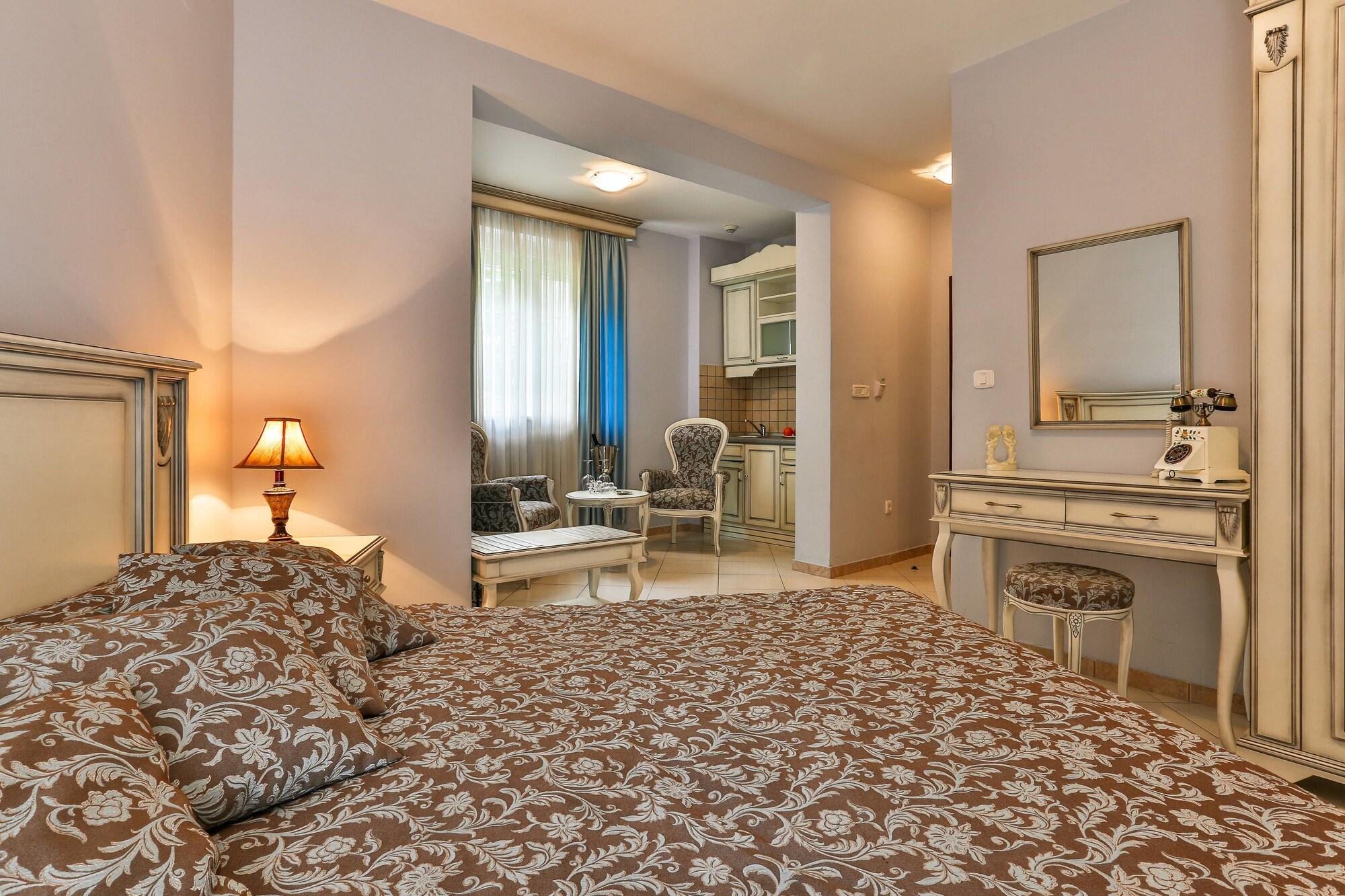 Villa Imperija Guesthouse Будва Екстериор снимка