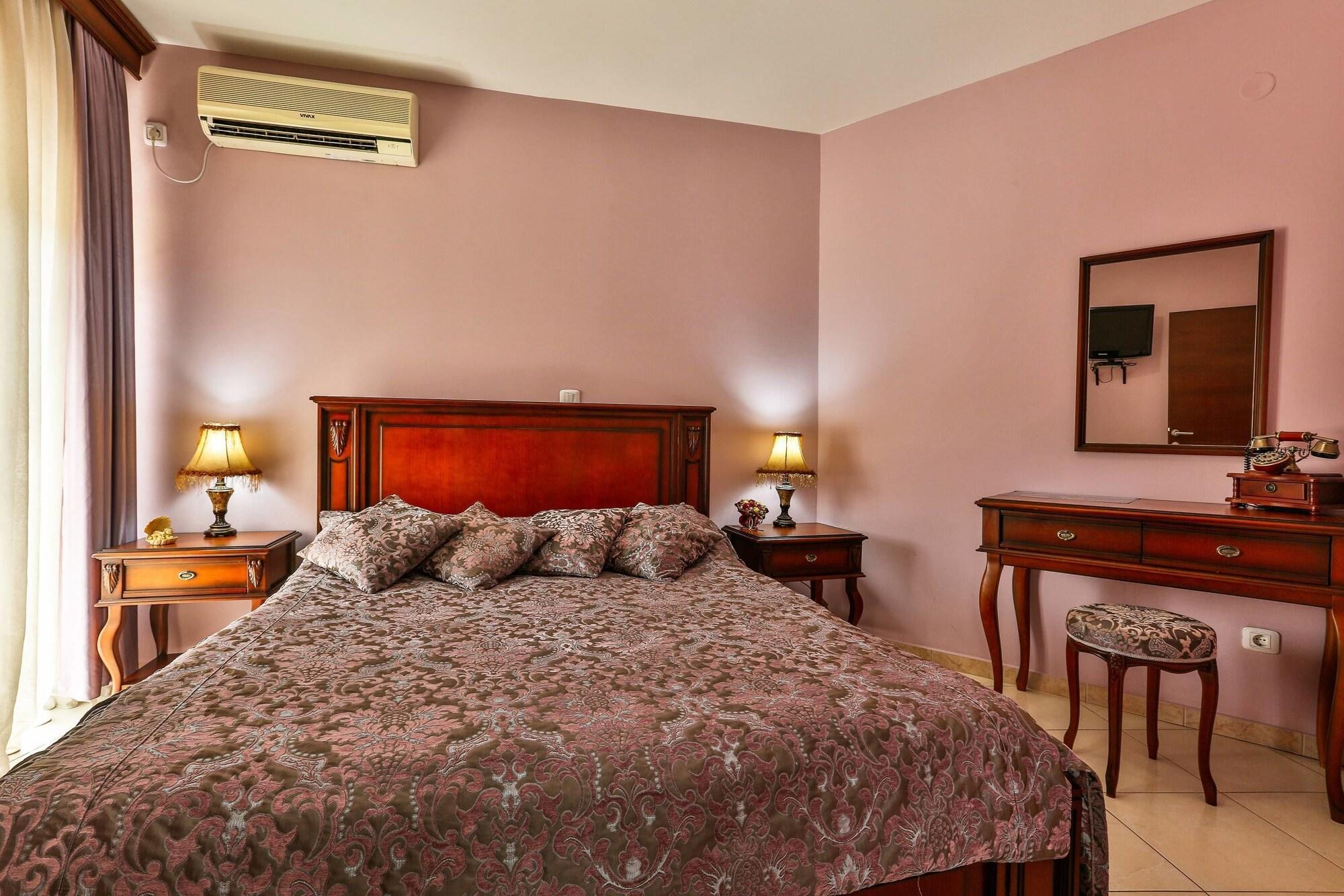 Villa Imperija Guesthouse Будва Екстериор снимка