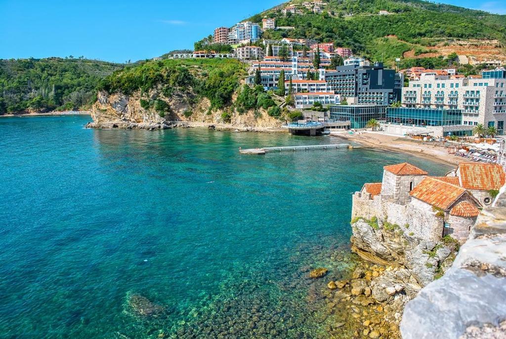 Villa Imperija Guesthouse Будва Екстериор снимка