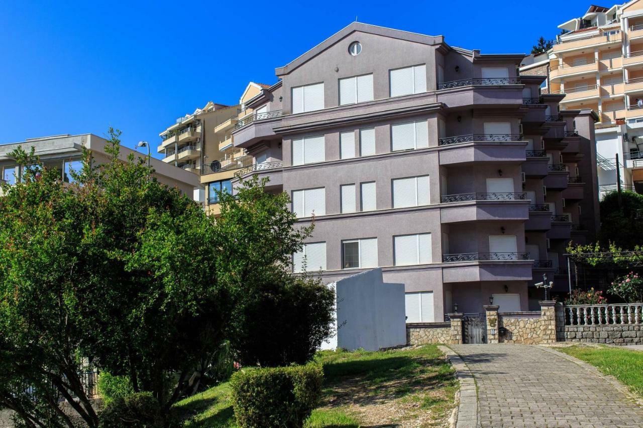 Villa Imperija Guesthouse Будва Екстериор снимка